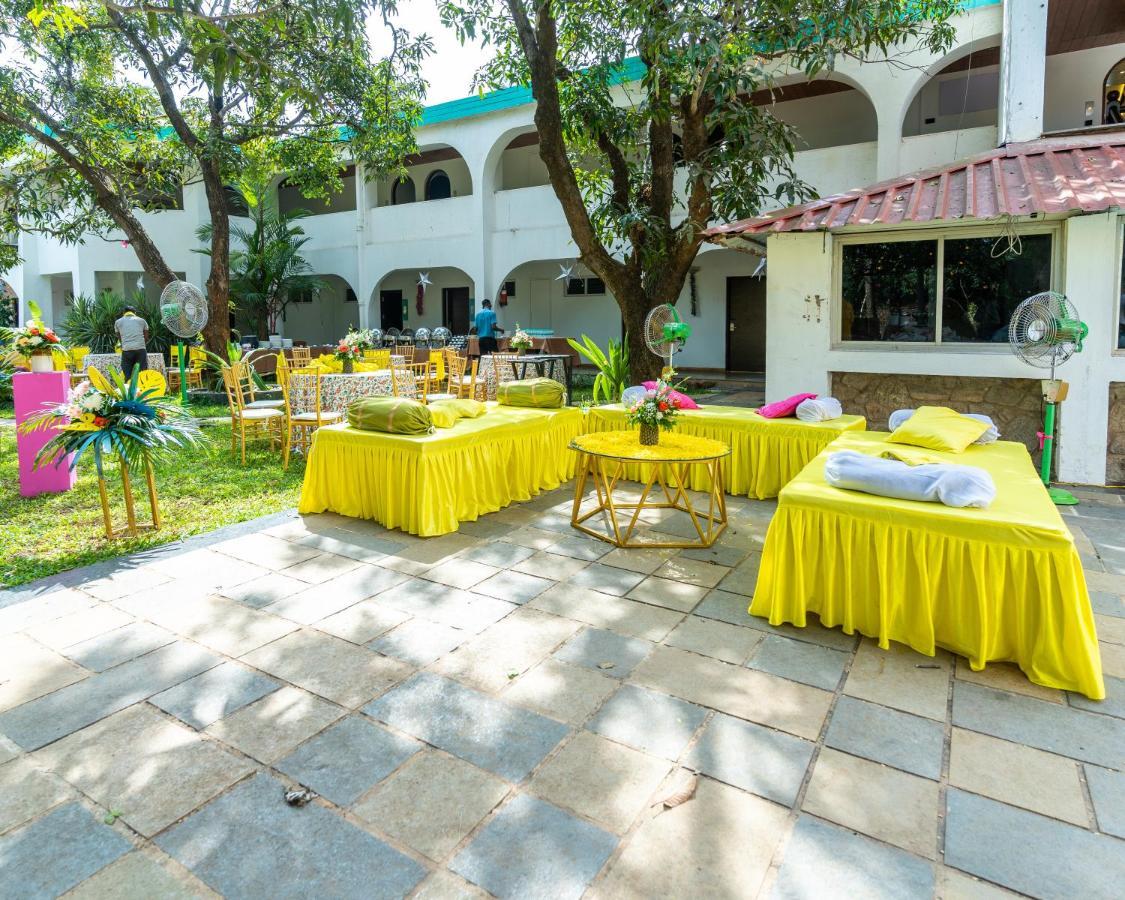 Longuinhos Beach Resort Colva Dış mekan fotoğraf